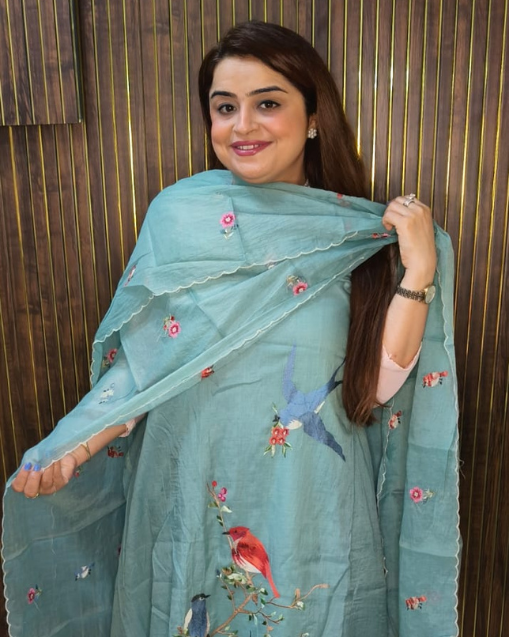 Gulbahar Bird Garden Suit