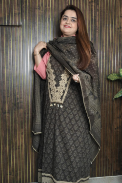 Pure Cotton lace work pakistani suit set