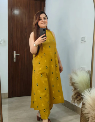 Trendy Ikkat Print Kurti Set