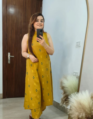 Trendy Ikkat Print Kurti Set