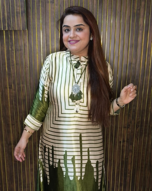 Zareen Olive Elegance Suit