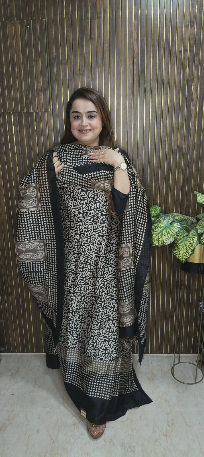 Designer Maheshwari suits