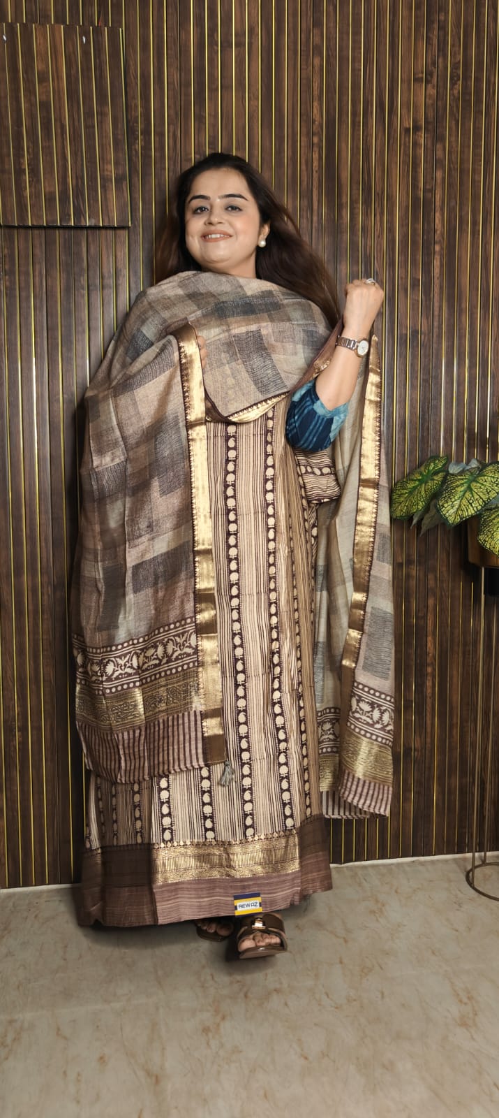 Royal Assamsilk Suit Set – Luxurious Softness in Stunning Shades