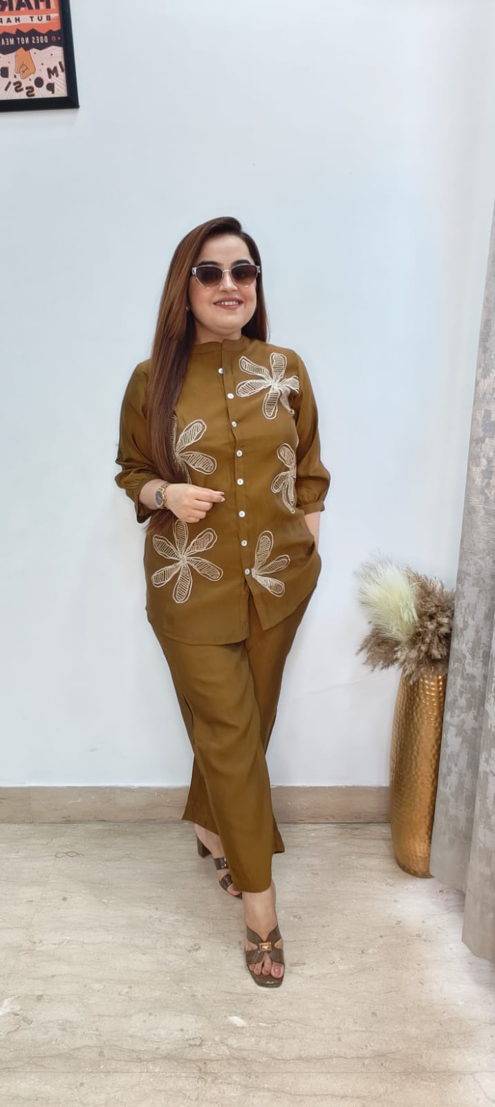 Muslin Co-ord Set with Elegant Thread Work