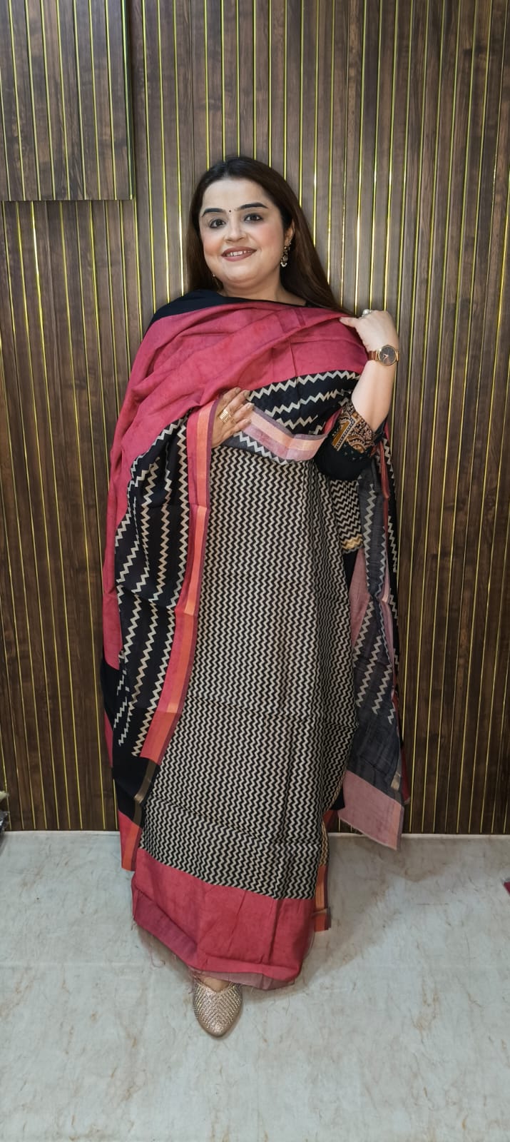 beautiful Maheshwari Suit Set