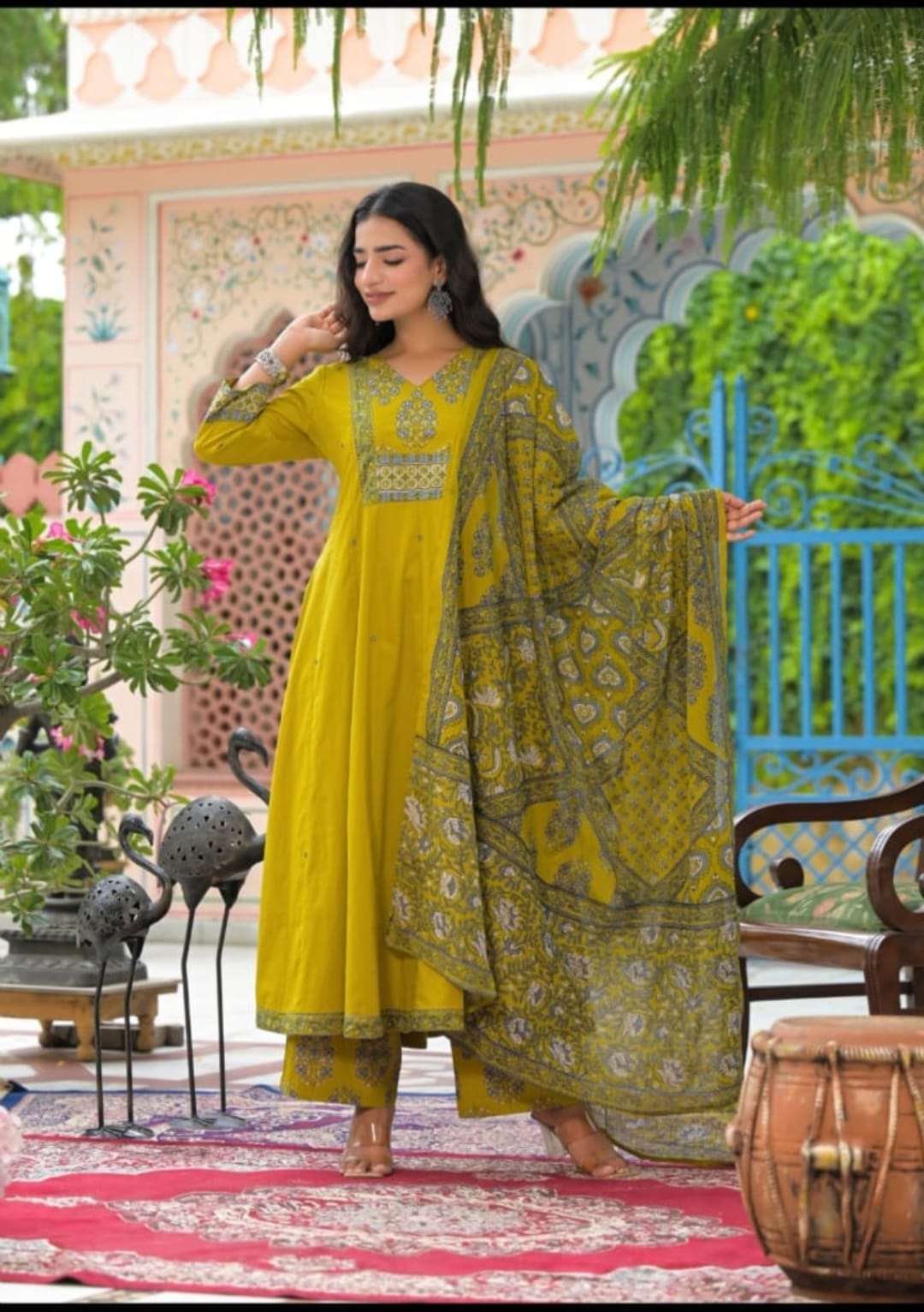 Radiant Green Elegance – Ready-to-Wear Anarkali 💚
