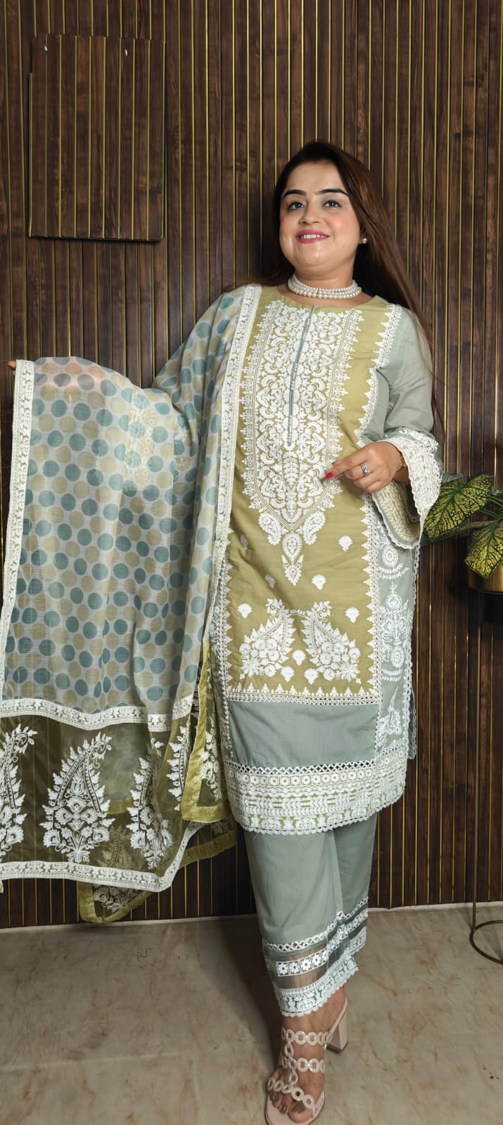 Pakistani Cotton Kurti Suit Set with Elegant Thread Work