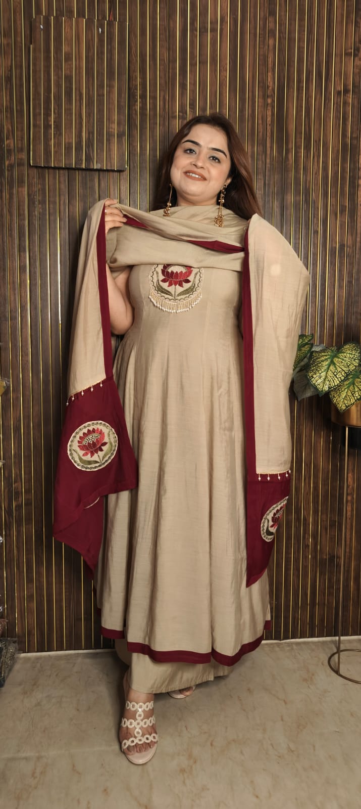 Viral Traditional Muslin Anarkali Kurti Set | Festive Elegance