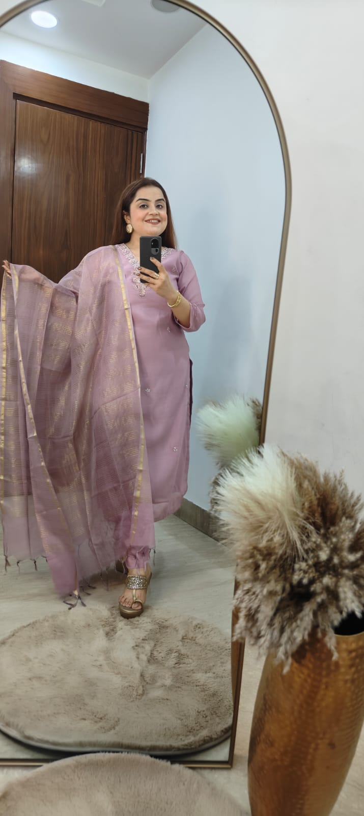 Elegant Festive Suit Set with Handcrafted Neckline