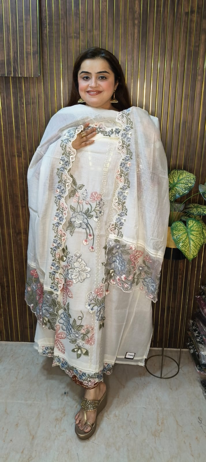 Pastel Grace – Premium Mal Chanderi Suit 🌸