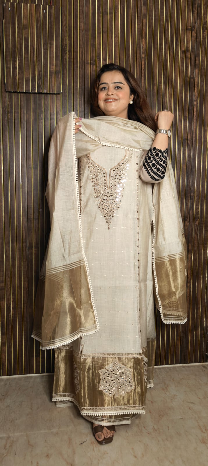 Ivory Chanderi – The Celeb Look