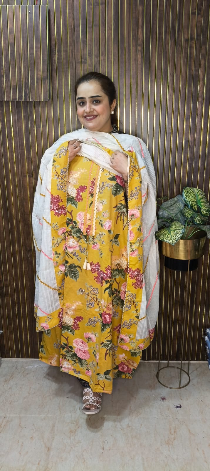 Floral Grace — Cotton Comfort
