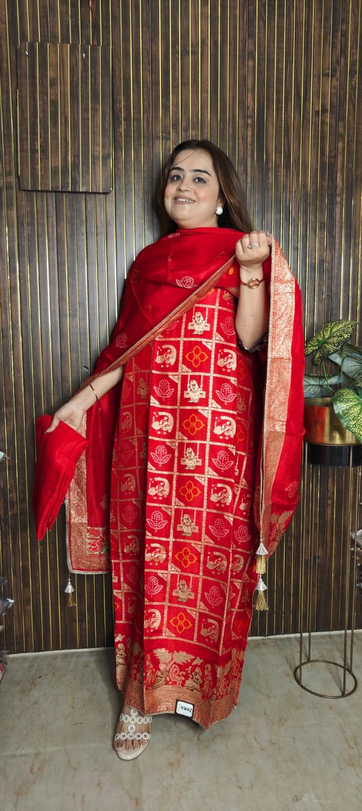 Banarasi Bandhani — Timeless Tradition ❤️✨