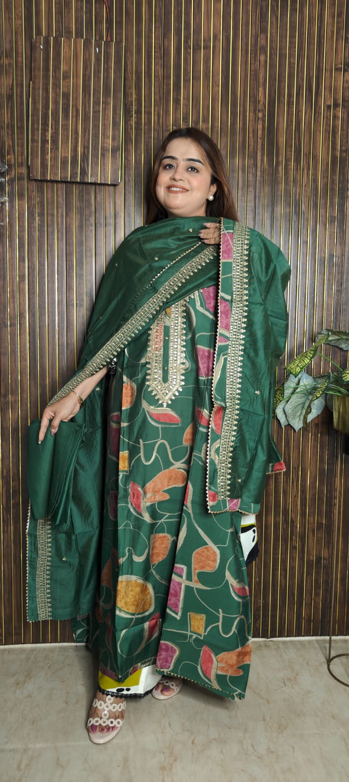 Gajri Green Muslin Love 💚