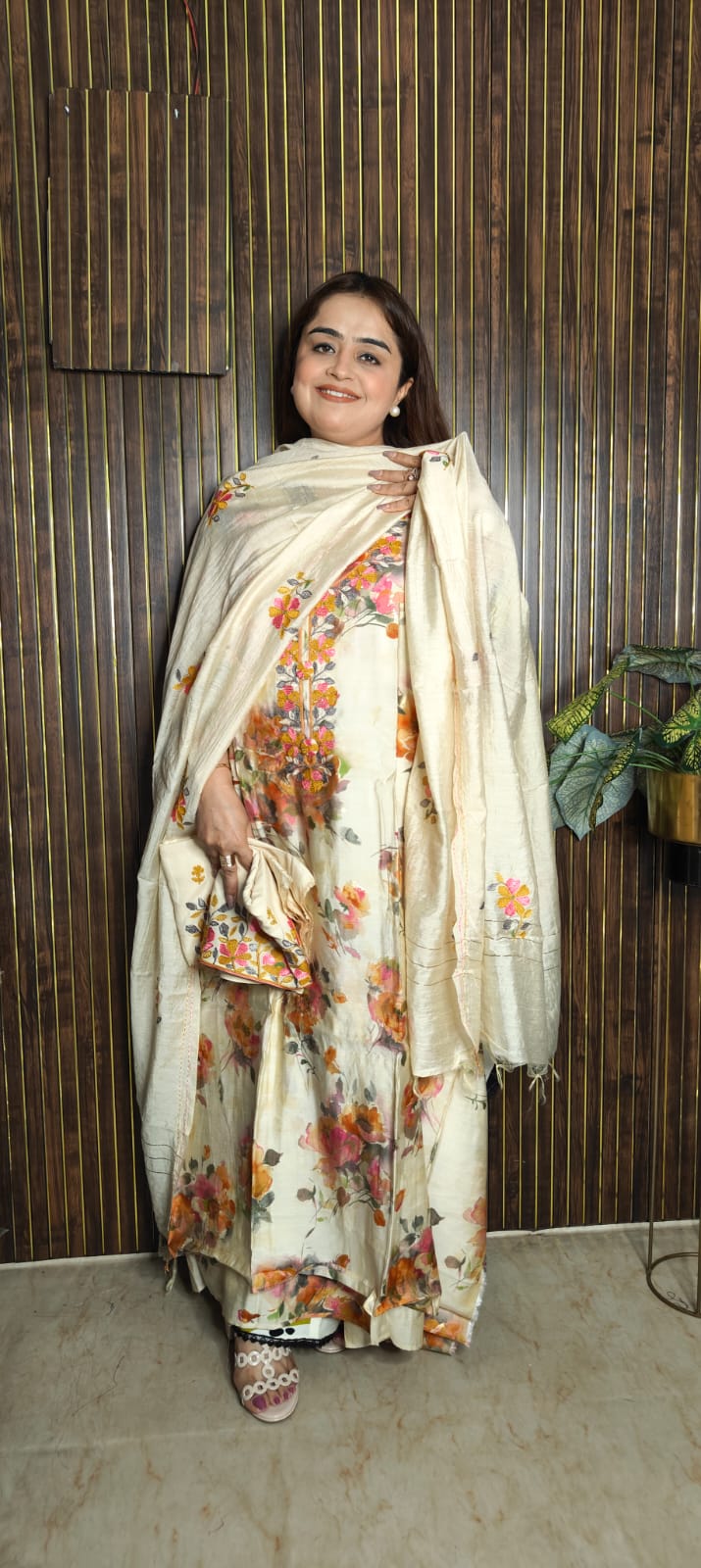 🌸 Muslin Beige Bloom! 🤎