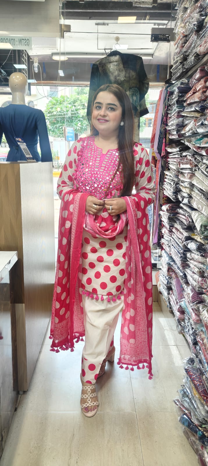 💕 Pink Polka Farshi Glam! ✨
