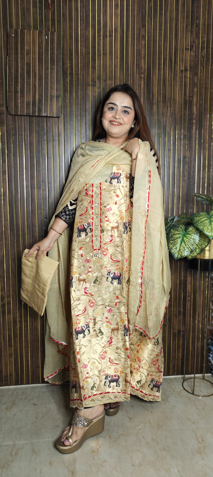 Banarasi, But Make It Designer! 💫