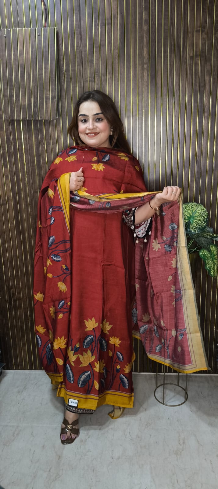 ✨ Maheshwari Elegance — Tradition Woven in Style ✨
