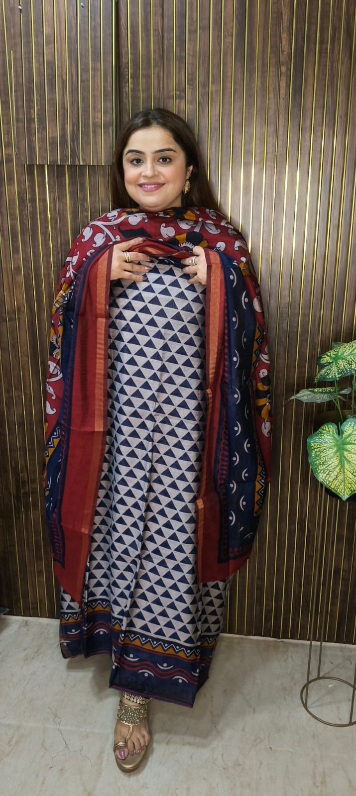 Timeless Elegance – Maheshwari Fabric Collection ✨