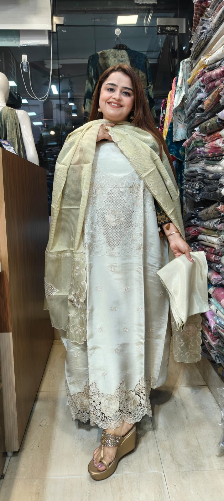 Ivory Shimmer Luxe – Pearl Cutwork Suit Set