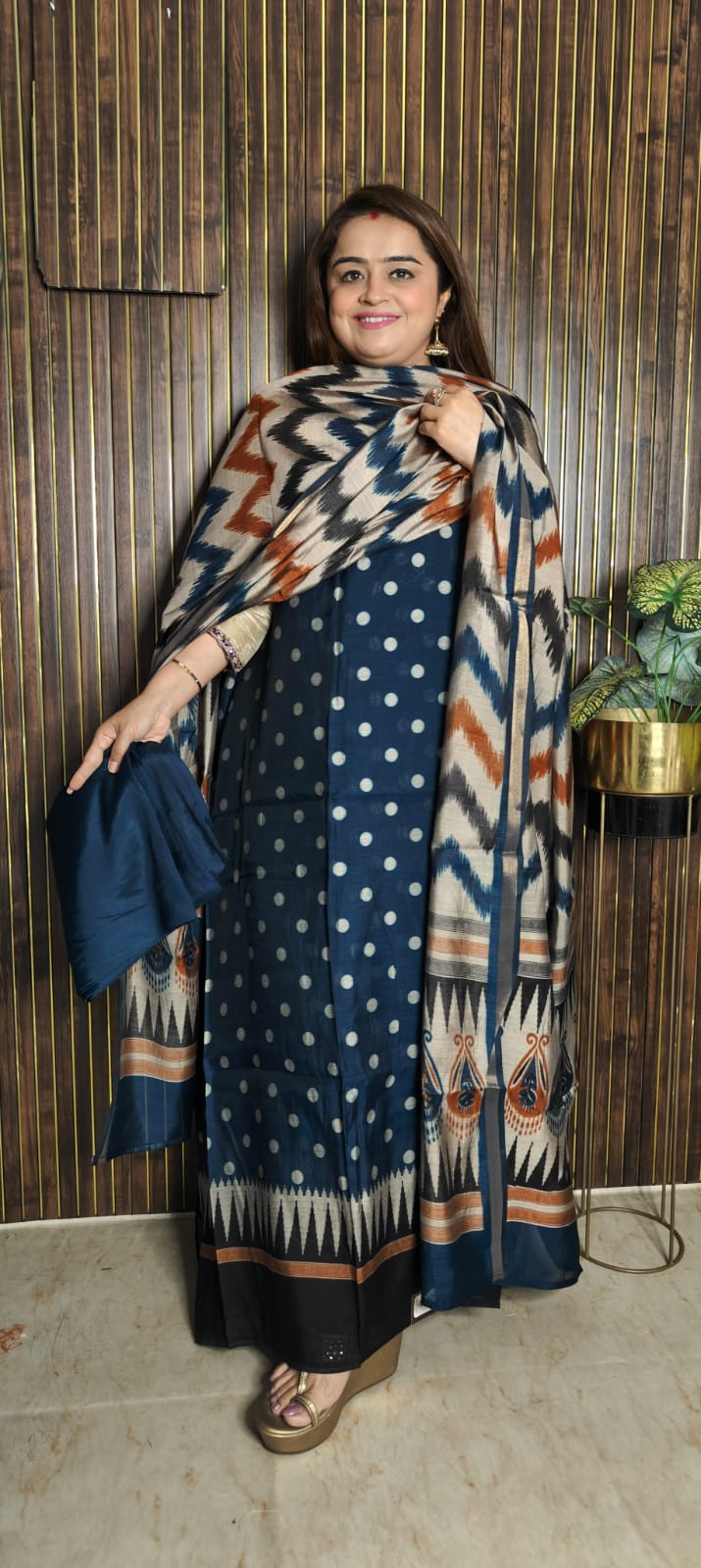 Polka & Zigzag Magic – Maheshwari Ikat Elegance 💖