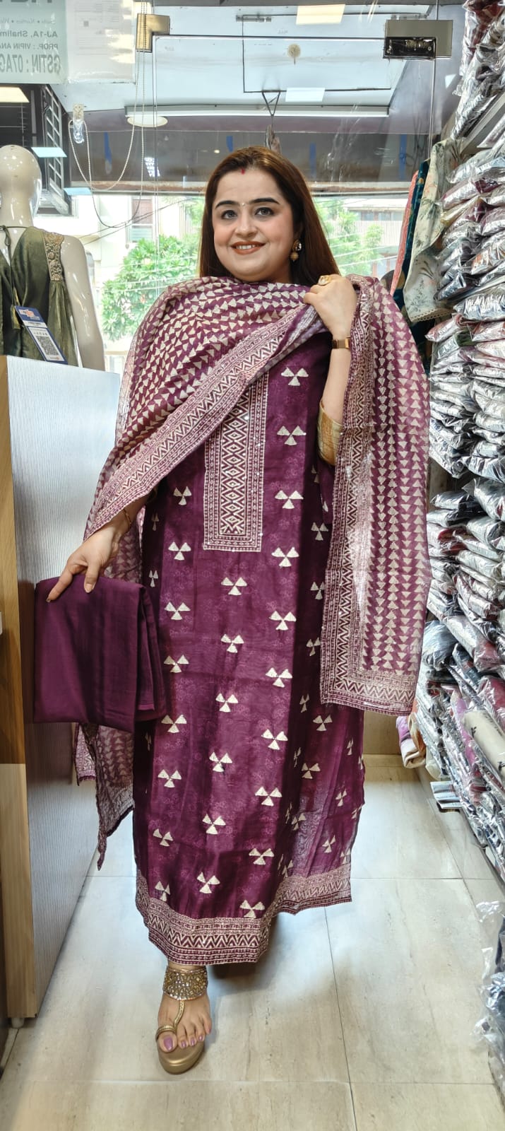 Chanderi Kantha Elegance – Wine & Blue Collection ✨