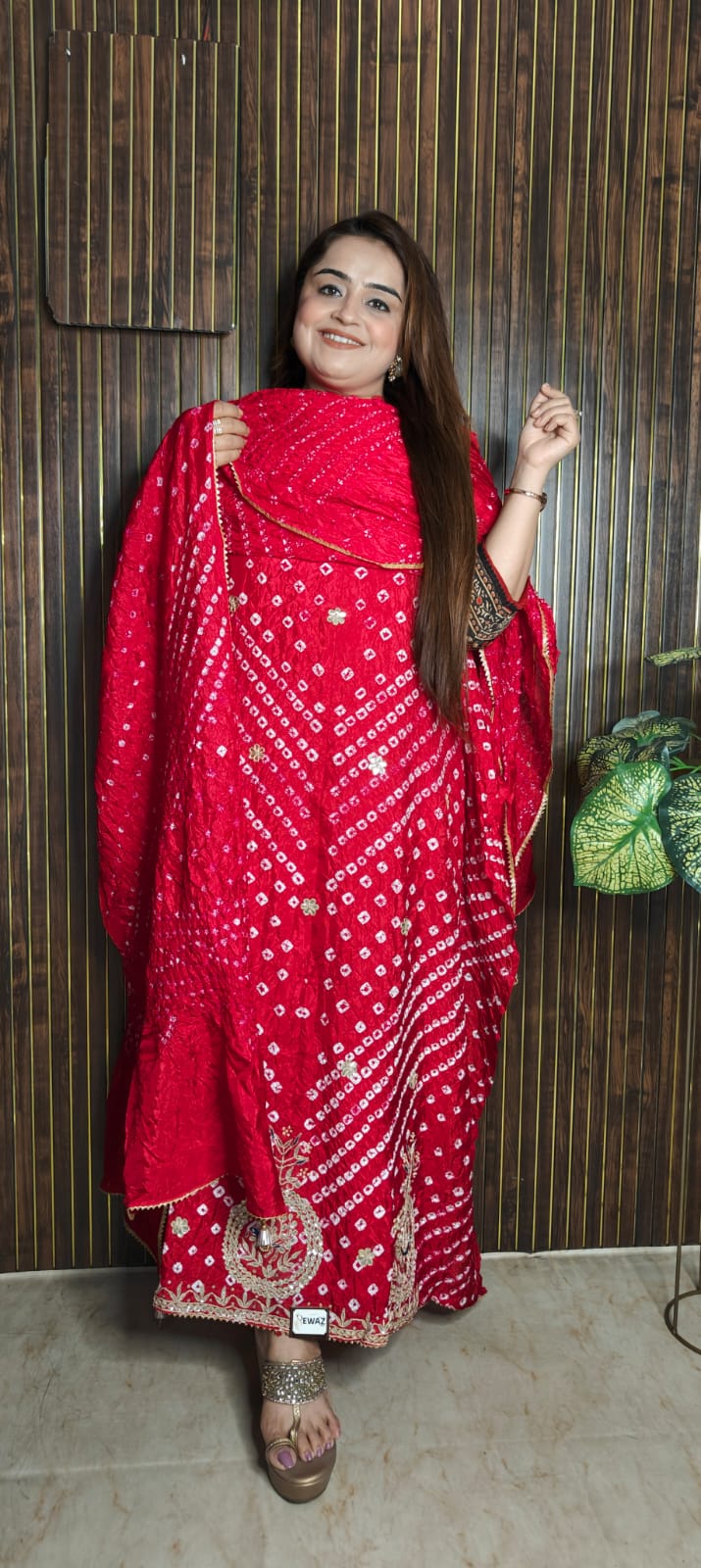 Bandhani Festive Royale – Gota Patti Glam ✨