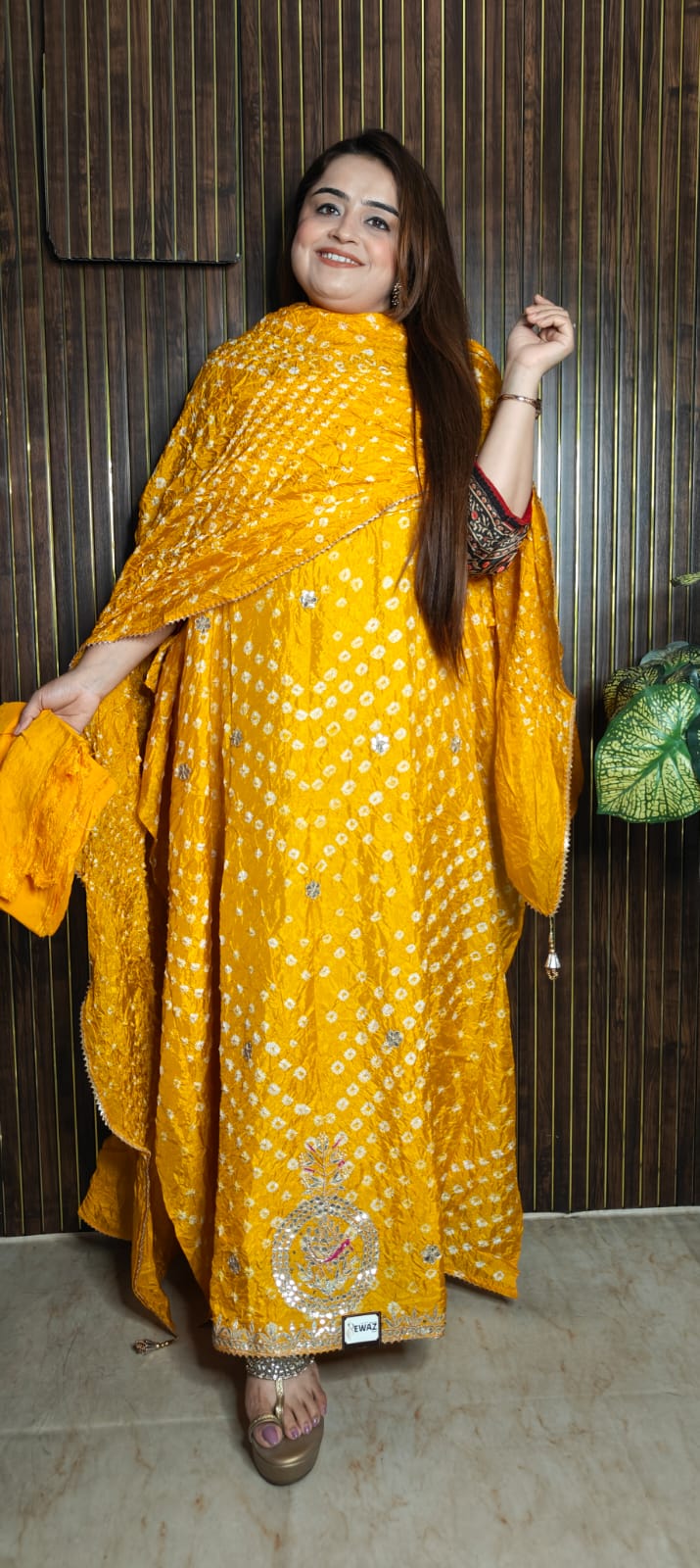 Bandhani Festive Royale – Gota Patti Glam ✨